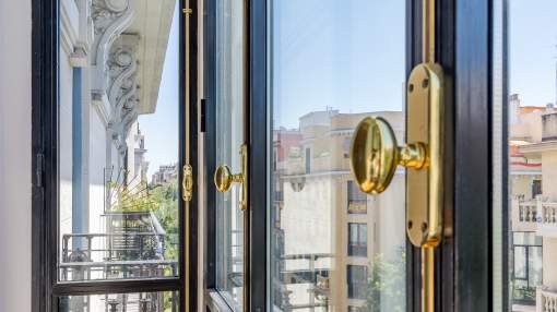Bright apartment for rent in the heart of Barrio Salamanca Bright apartment for rent in the heart of Barrio Salamanca